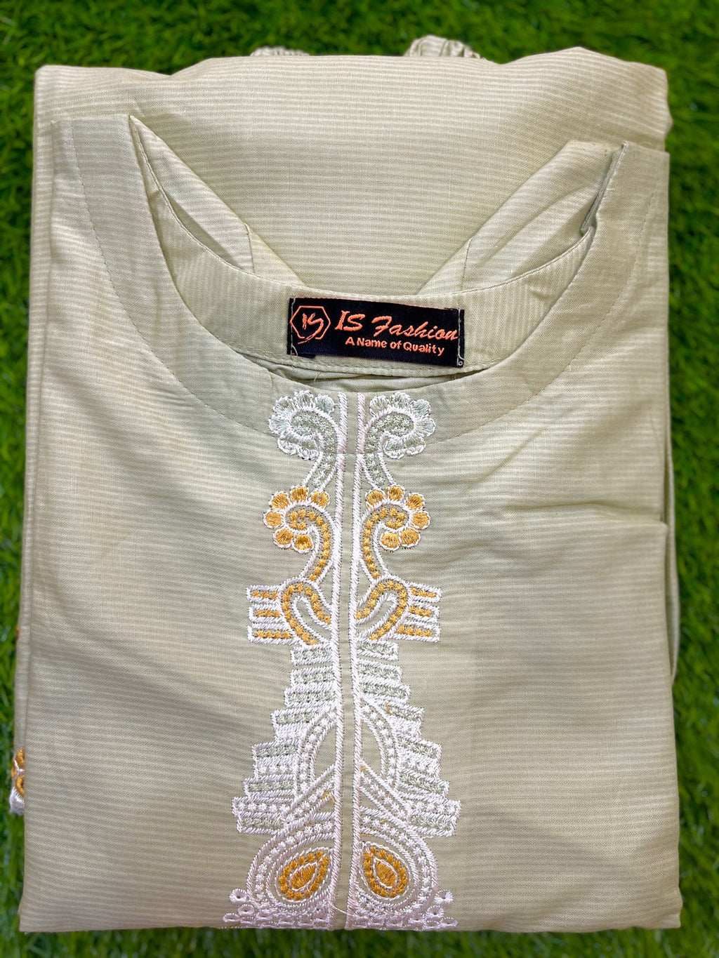 Lawn Embroidered Two Piece Kurti GL7004